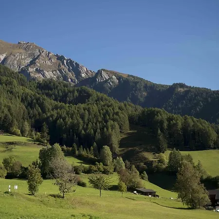 Virgenhaus 아파트 *